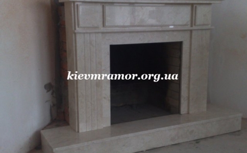 Мраморные камины порталы