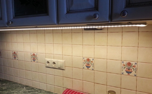 Размещение розеток и выключателей