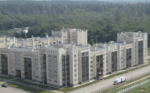 ЖК «Лесной» в Тольятти остеклили окнами Deceuninck («Декёнинк»)