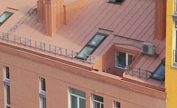 Козырек для балкона на мансардном этаже